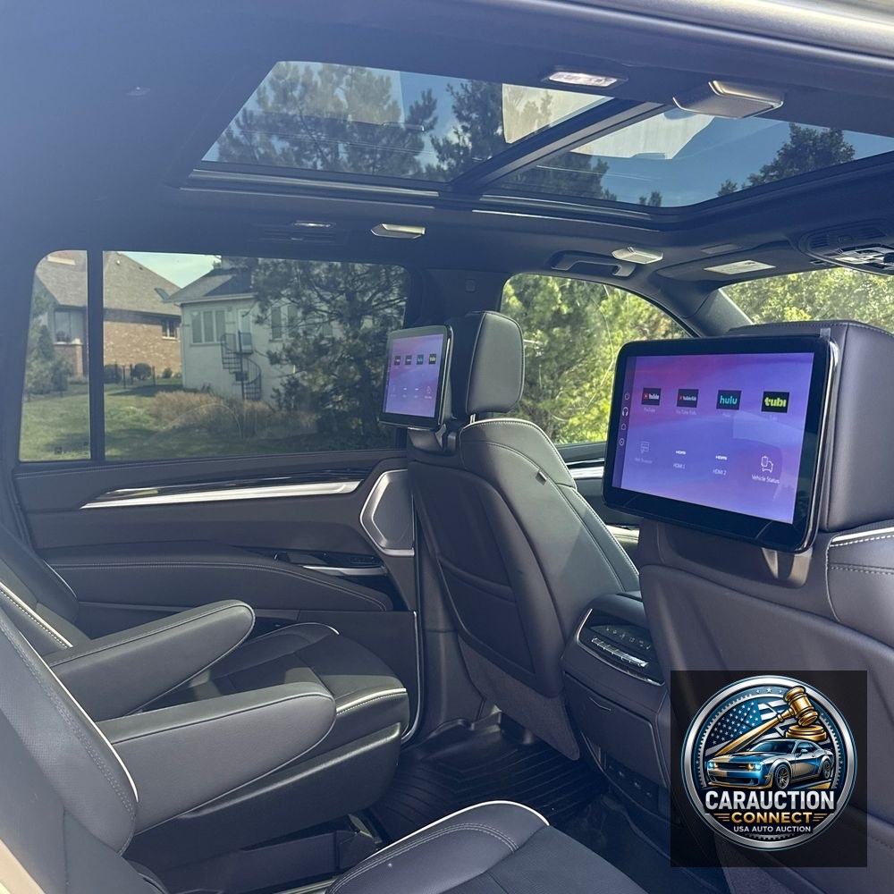 2025 Cadillac Escalade ESV Sport