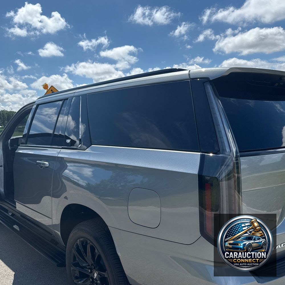 2025 Cadillac Escalade ESV Sport