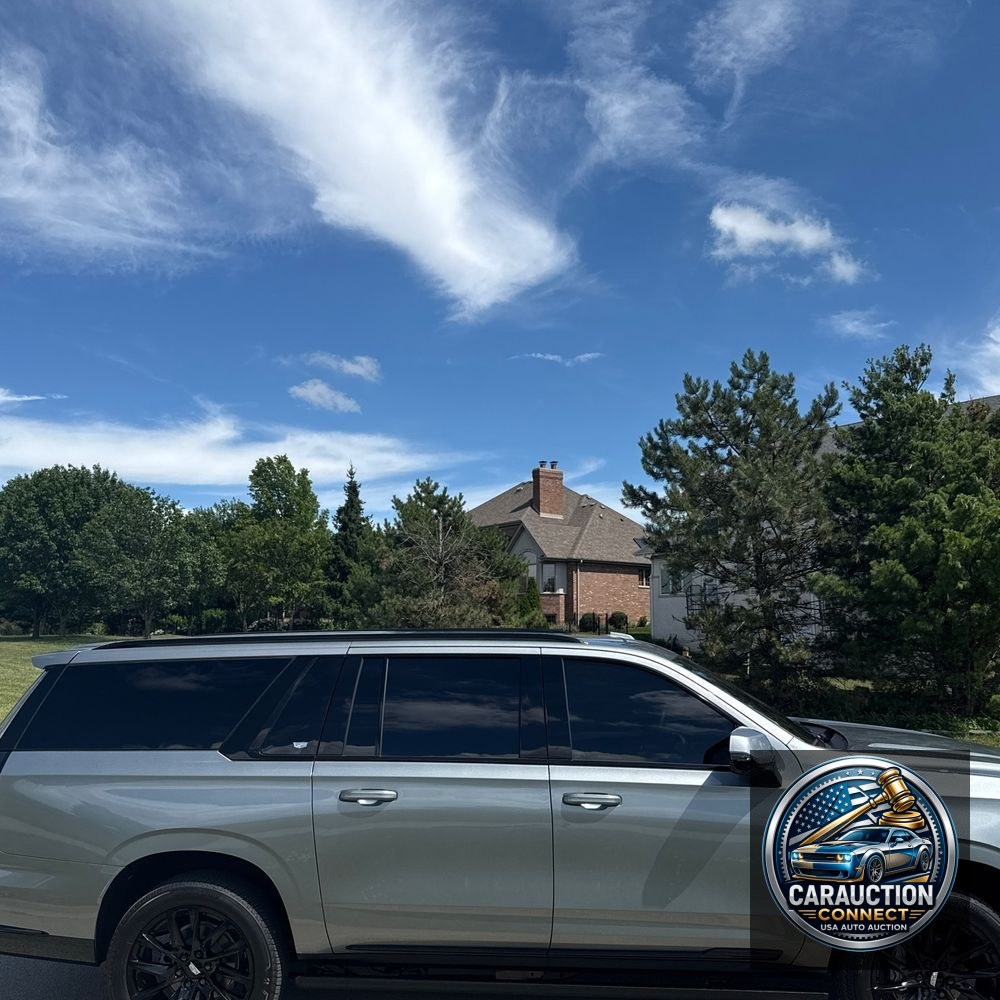2025 Cadillac Escalade ESV Sport