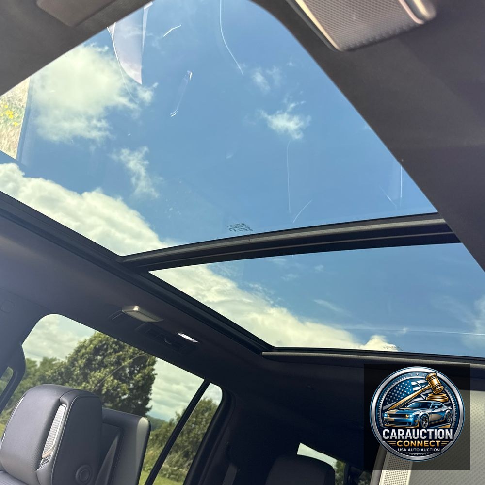 2025 Cadillac Escalade ESV Sport