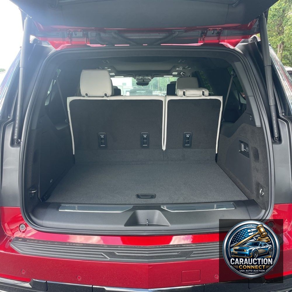 2025 Cadillac Escalade ESV Sport Platinum