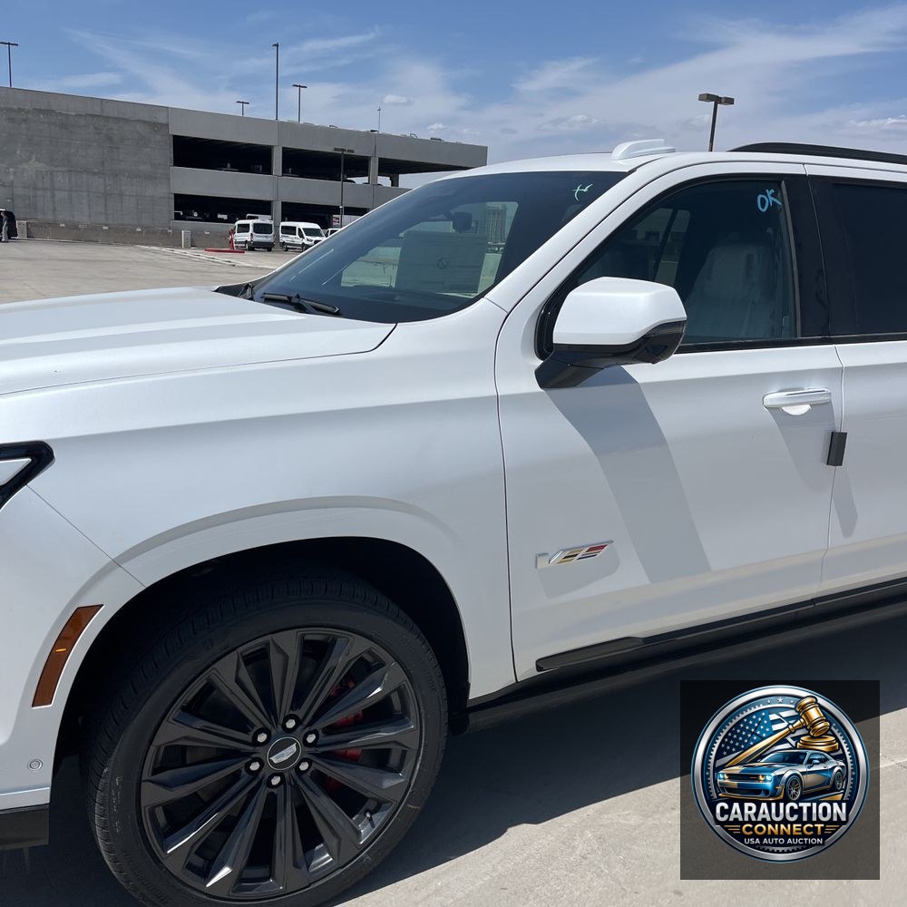 2025 Cadillac Escalade-V ESV Base