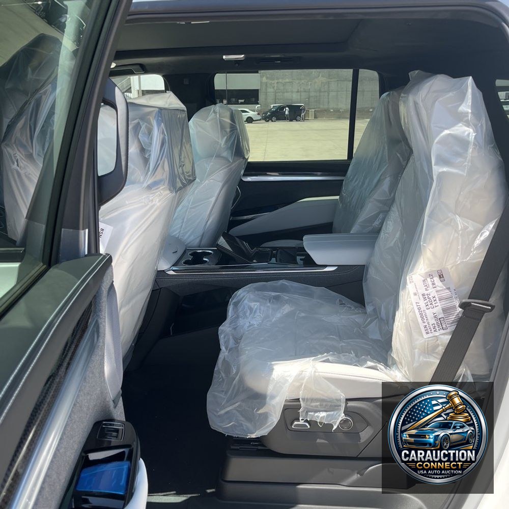 2025 Cadillac Escalade-V ESV Base