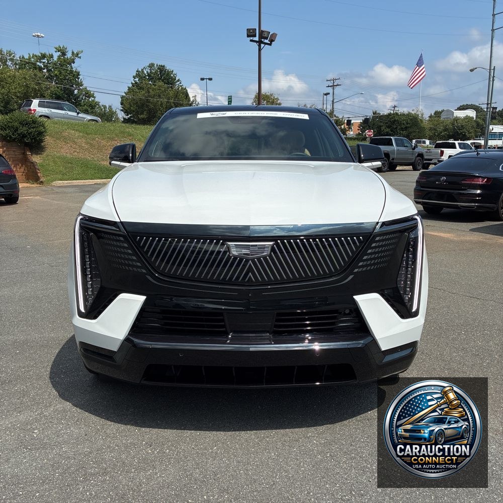 2025 Cadillac Escalade IQ Sport 2