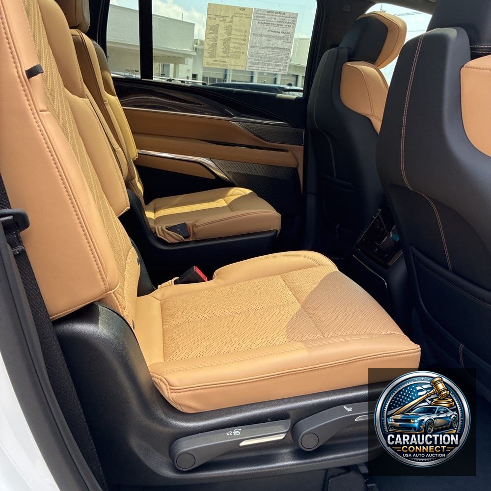 2025 Cadillac Escalade IQ Sport 2