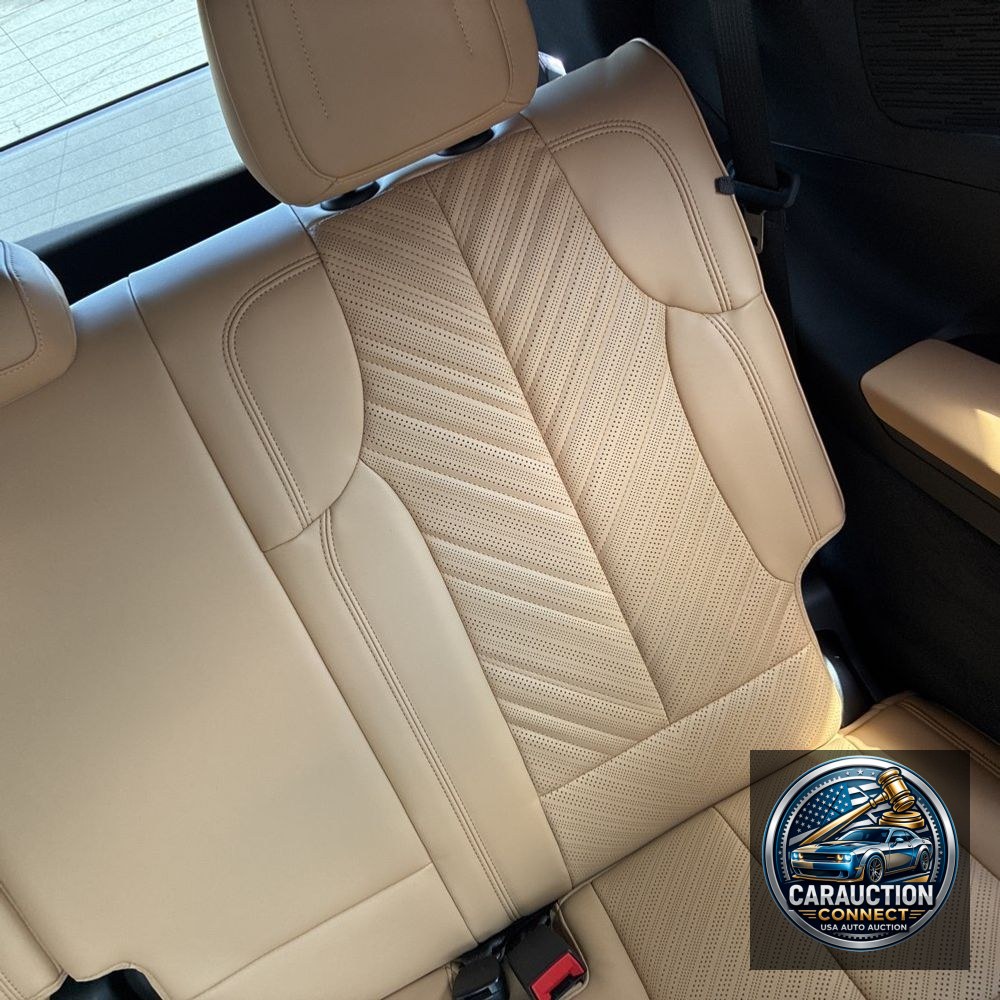 2025 Cadillac Escalade IQ Sport 2