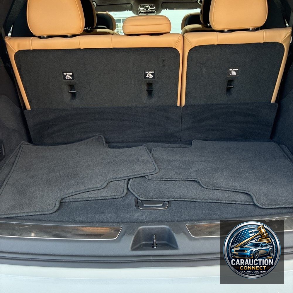2025 Cadillac Escalade IQ Sport 2