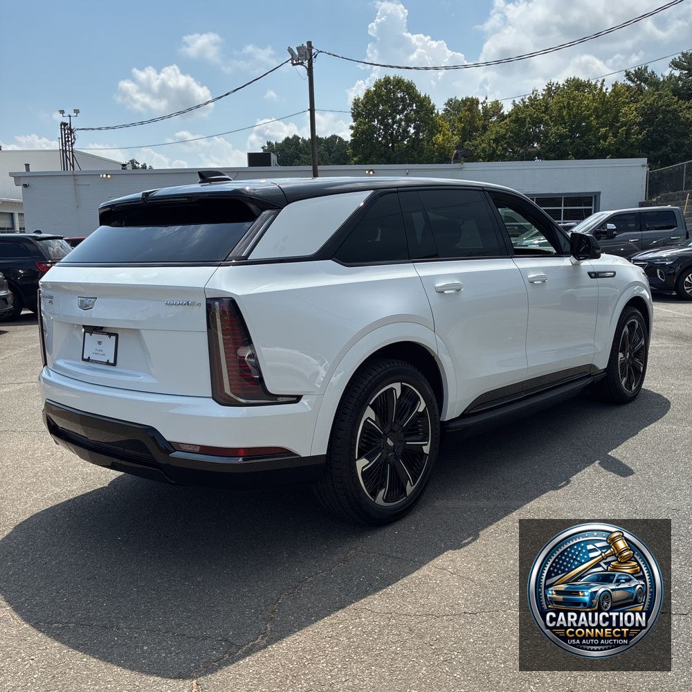 2025 Cadillac Escalade IQ Sport 2