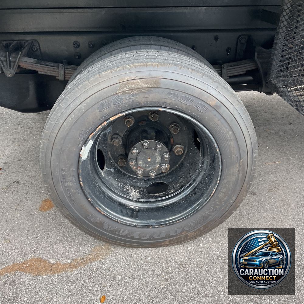 2023 Chevrolet Silverado 4500 W/T