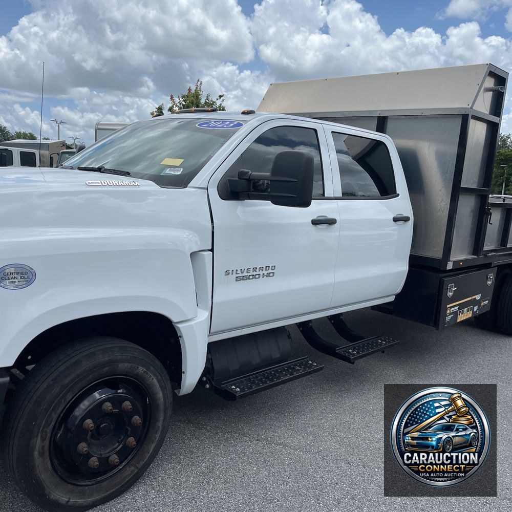2023 Chevrolet Silverado 4500 W/T