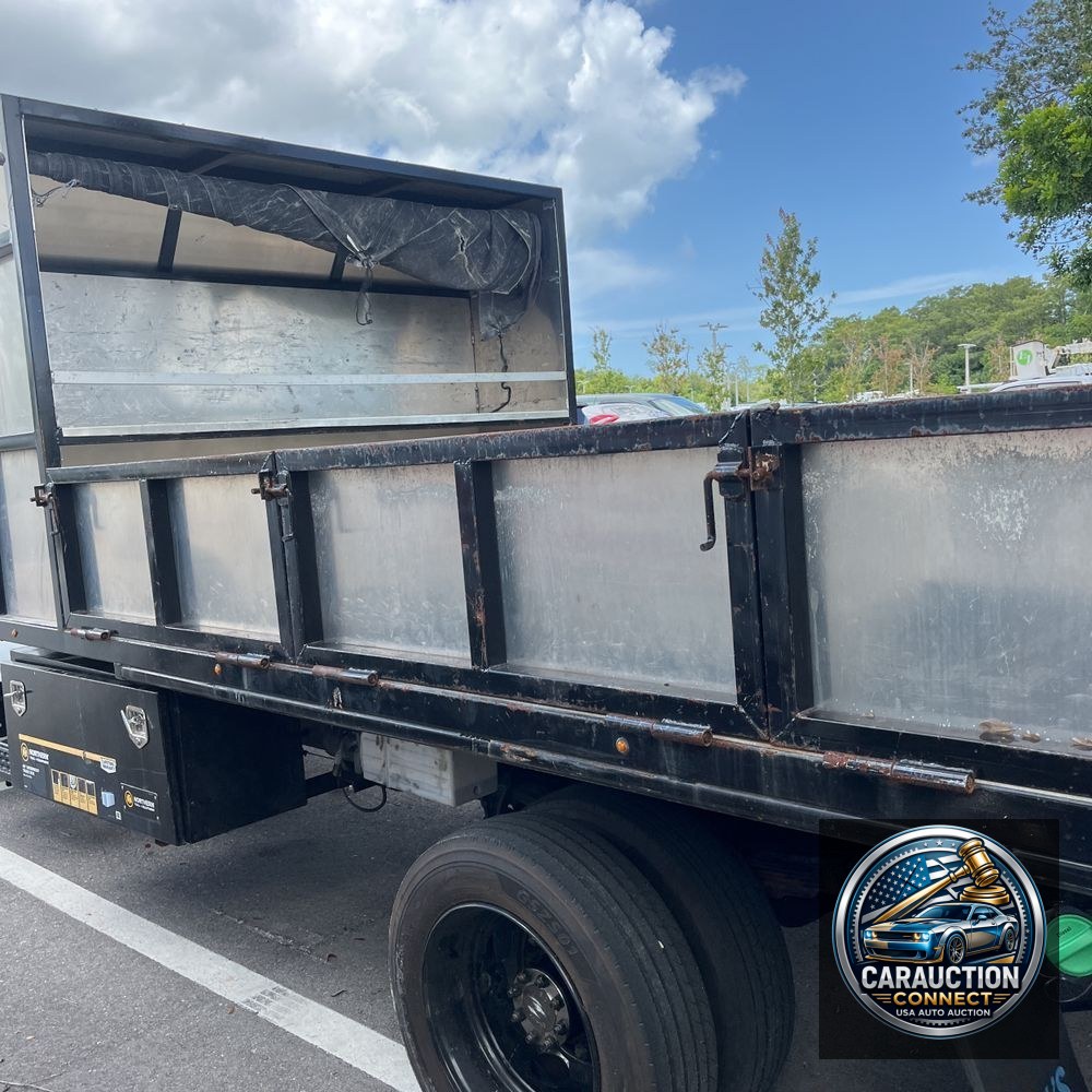 2023 Chevrolet Silverado 4500 W/T
