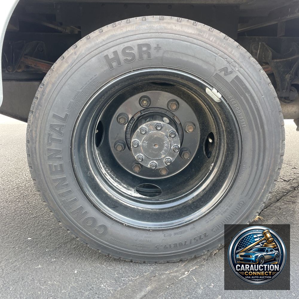 2023 Chevrolet Silverado 4500 W/T