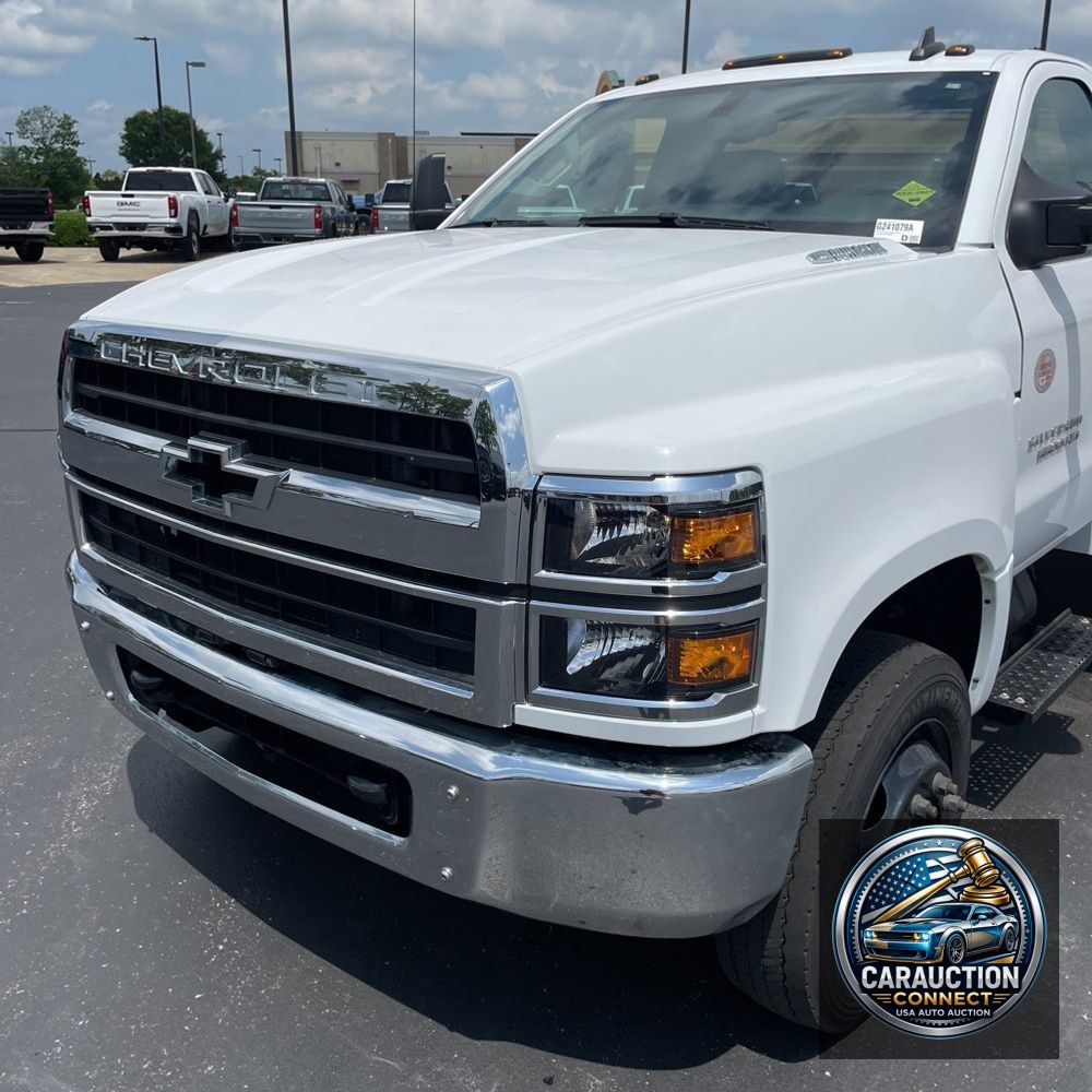 2023 Chevrolet Silverado 4500 W/T
