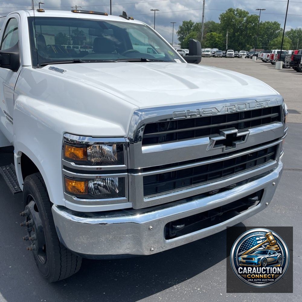 2023 Chevrolet Silverado 4500 W/T