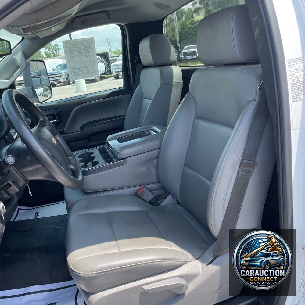 2023 Chevrolet Silverado 4500 W/T