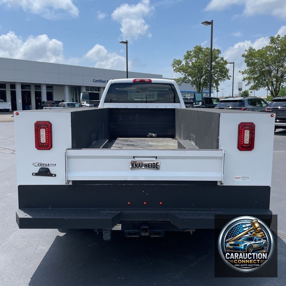 2023 Chevrolet Silverado 4500 W/T