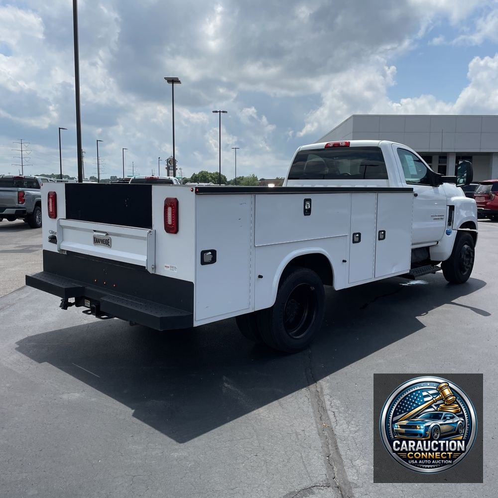 2023 Chevrolet Silverado 4500 W/T