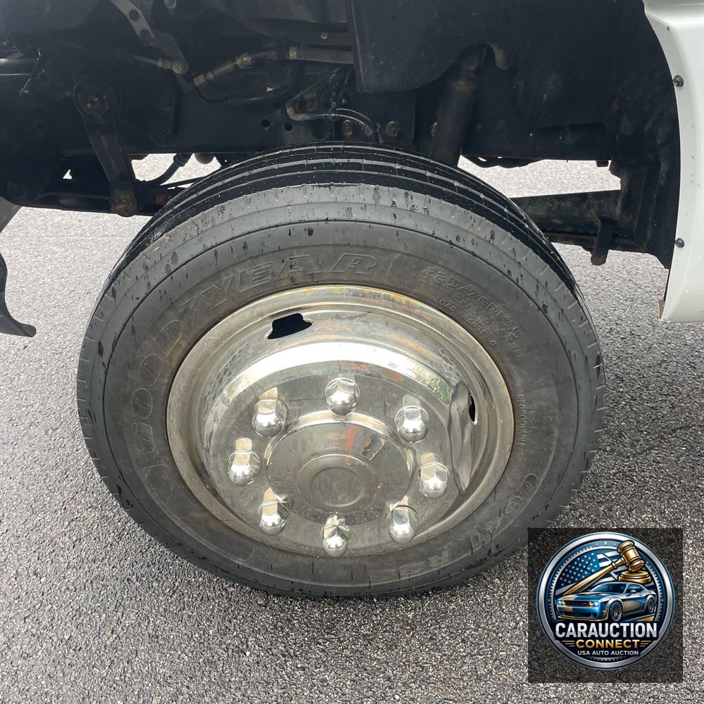 2022 Chevrolet Silverado 4500 W/T