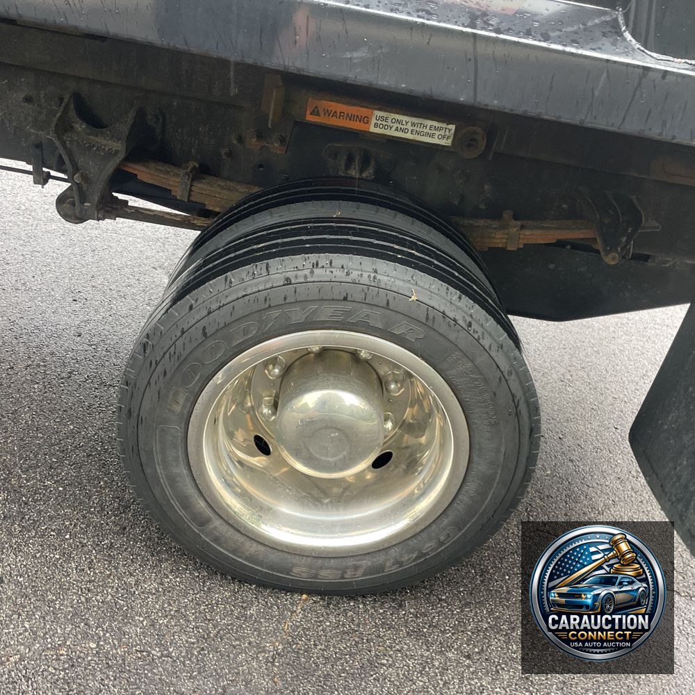 2022 Chevrolet Silverado 4500 W/T