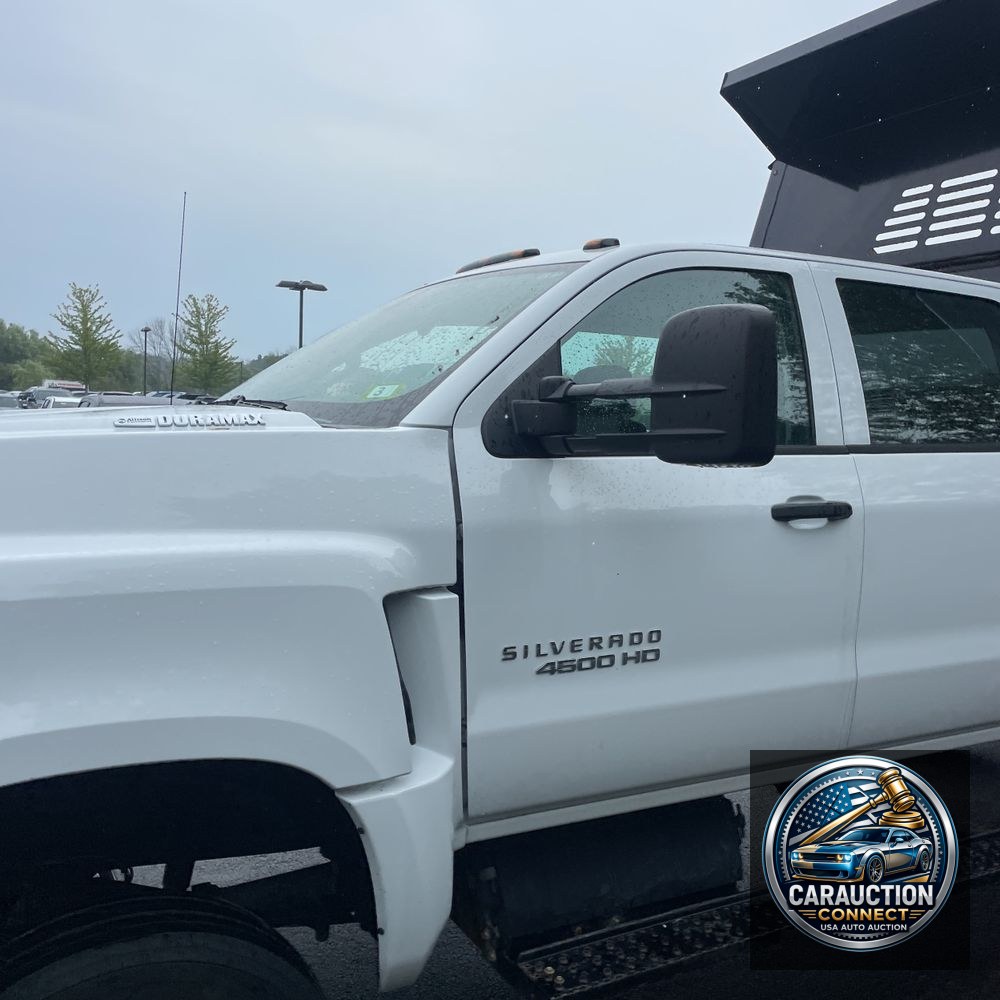 2022 Chevrolet Silverado 4500 W/T