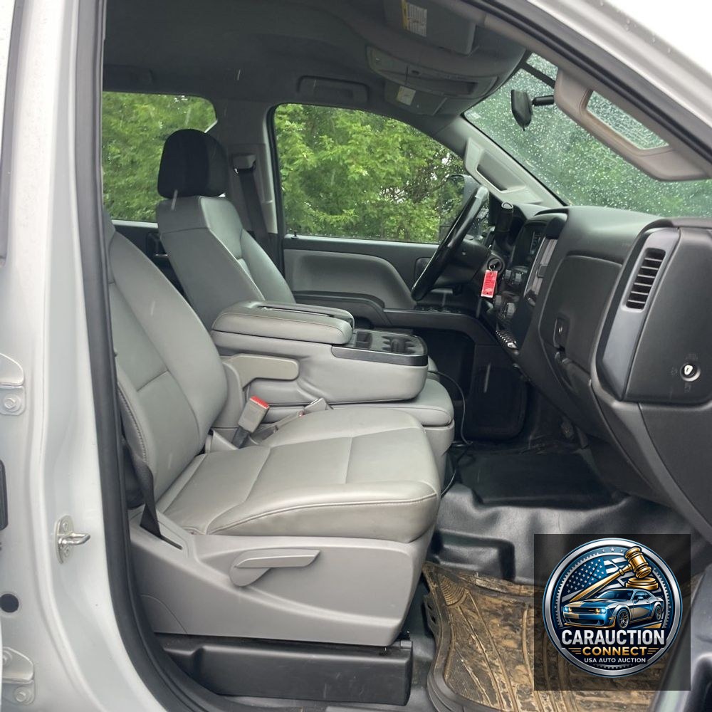2022 Chevrolet Silverado 4500 W/T