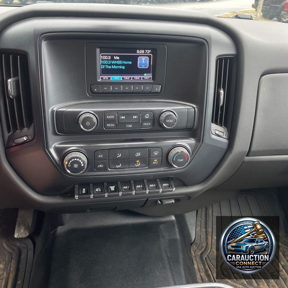 2022 Chevrolet Silverado 4500 W/T