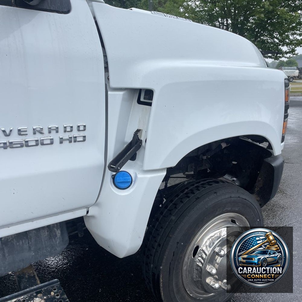 2022 Chevrolet Silverado 4500 W/T