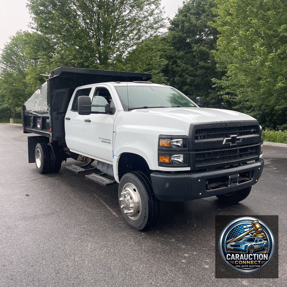 2022 Chevrolet Silverado 4500 W/T