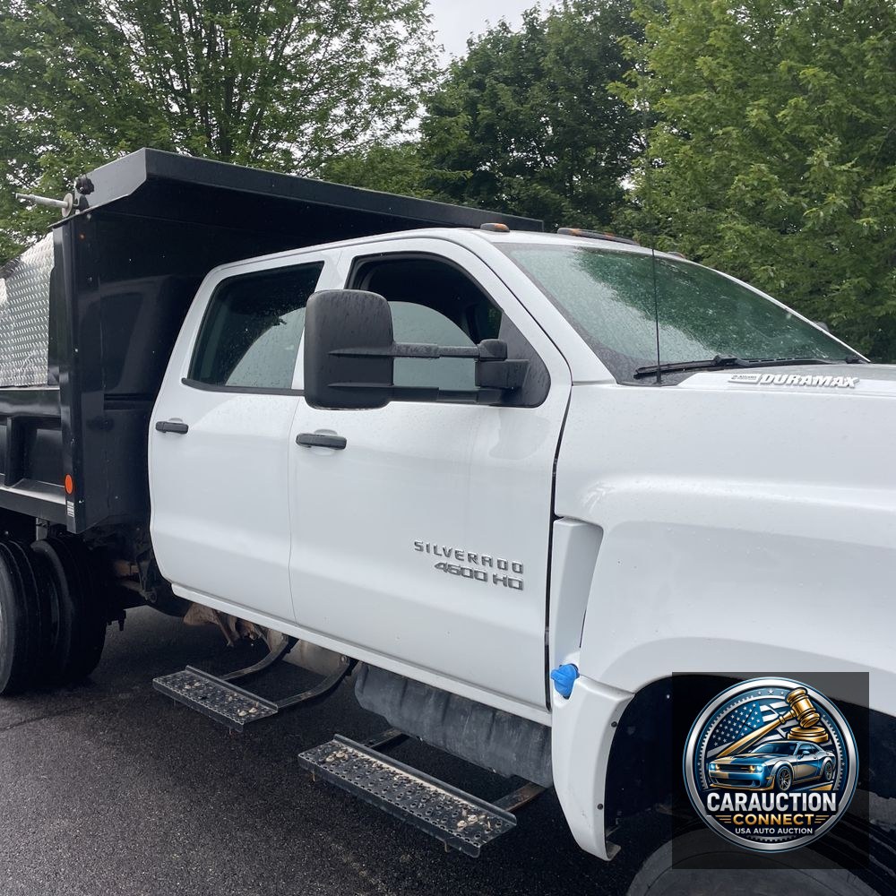 2022 Chevrolet Silverado 4500 W/T