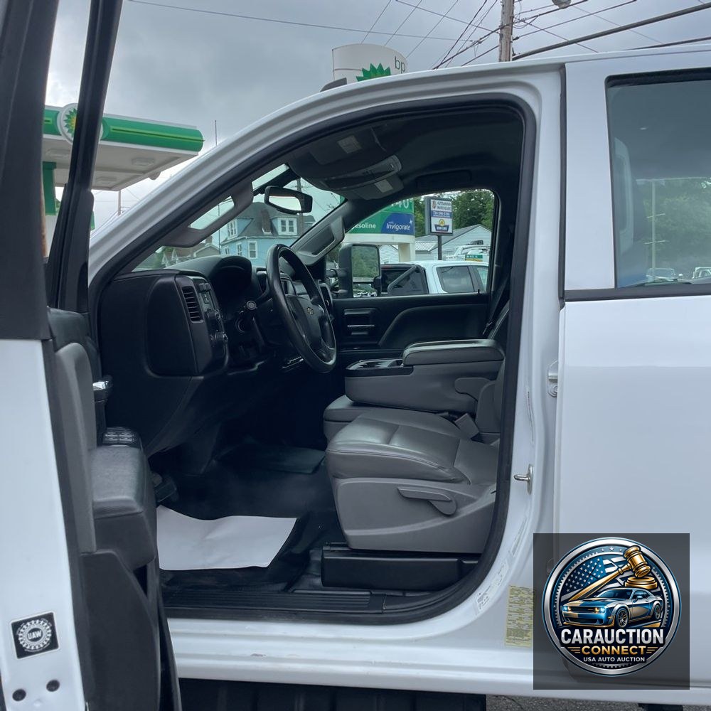 2020 Chevrolet Silverado 4500 W/T