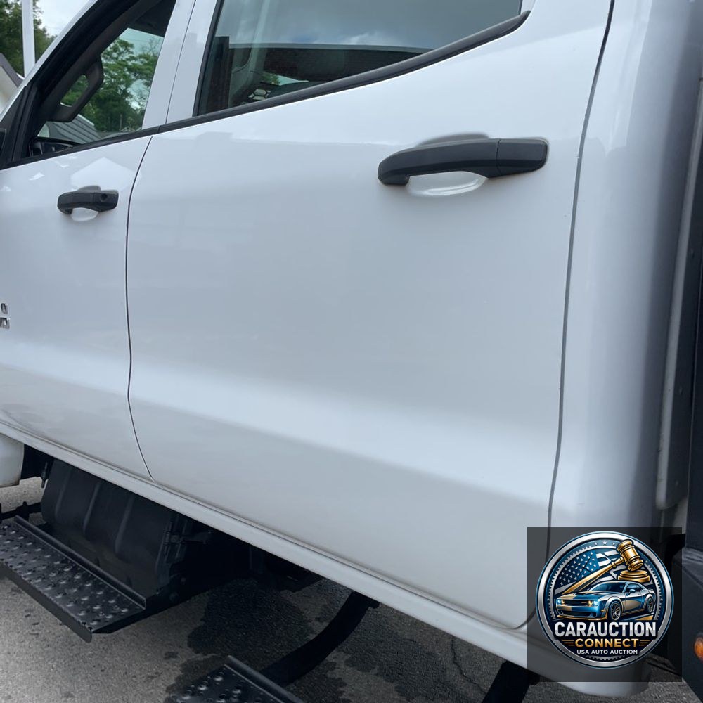 2020 Chevrolet Silverado 4500 W/T