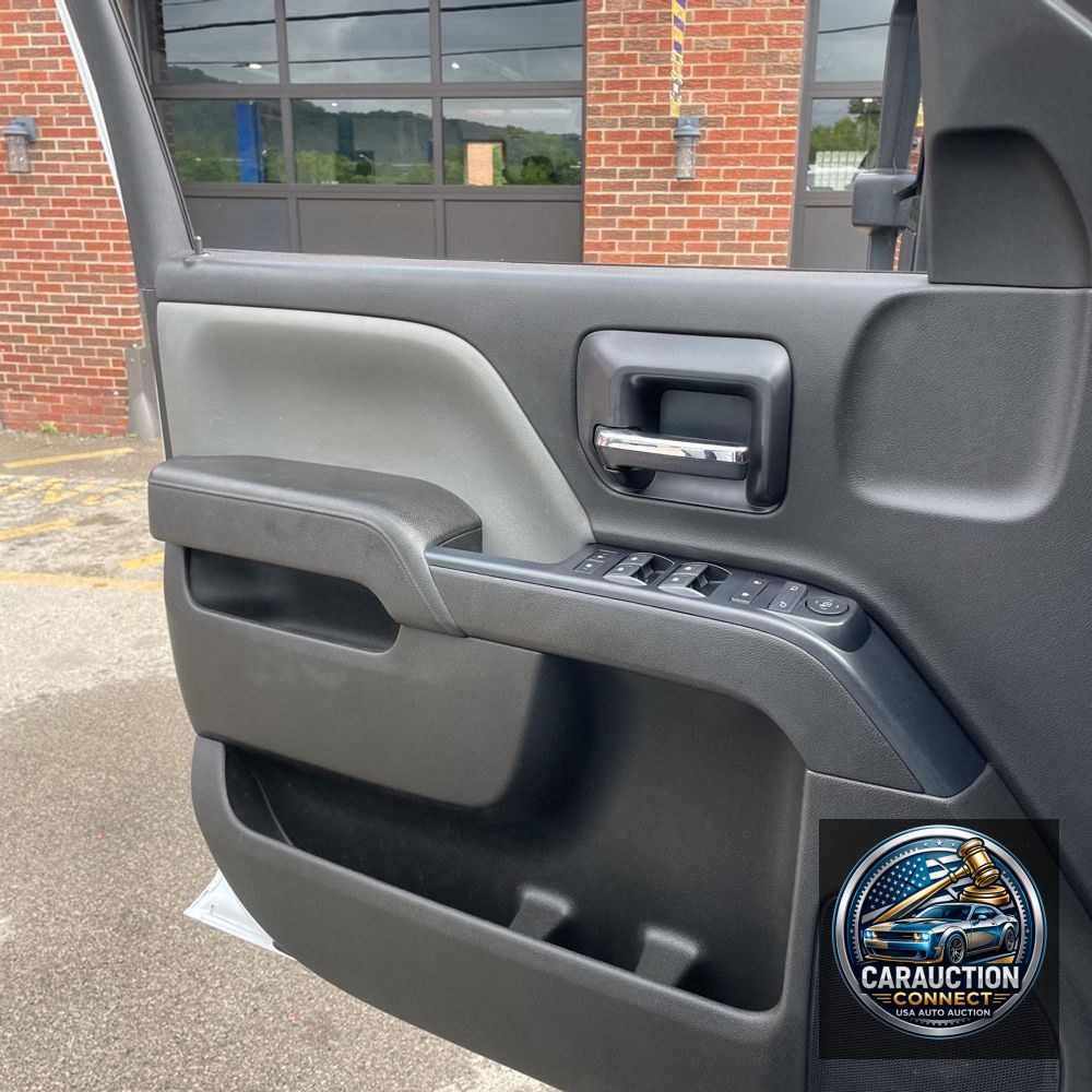 2020 Chevrolet Silverado 4500 W/T