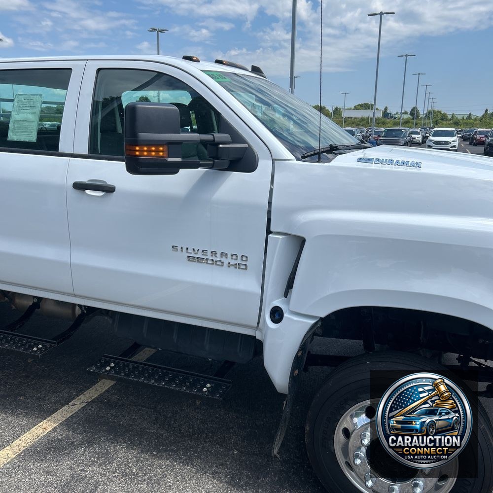 2022 Chevrolet Silverado 4500 W/T