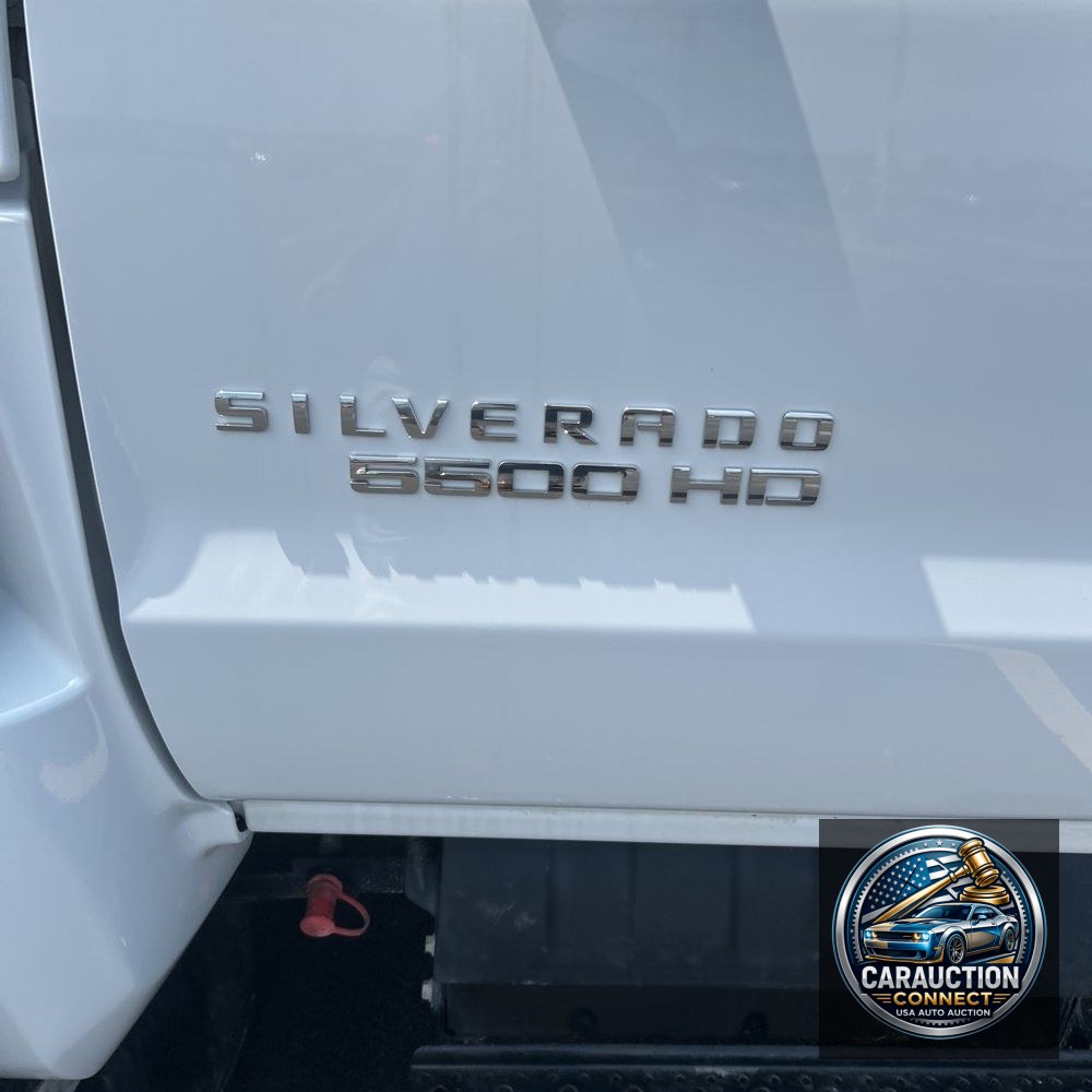 2022 Chevrolet Silverado 4500 W/T