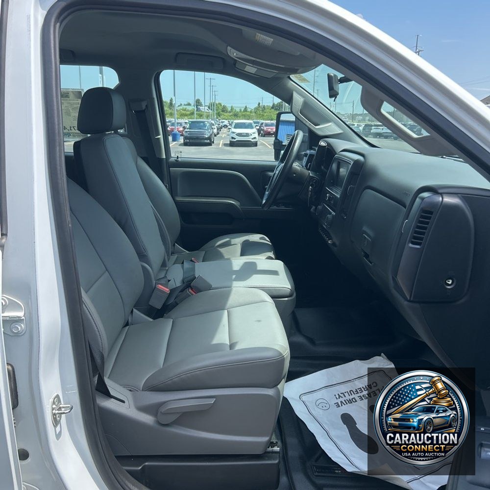 2022 Chevrolet Silverado 4500 W/T