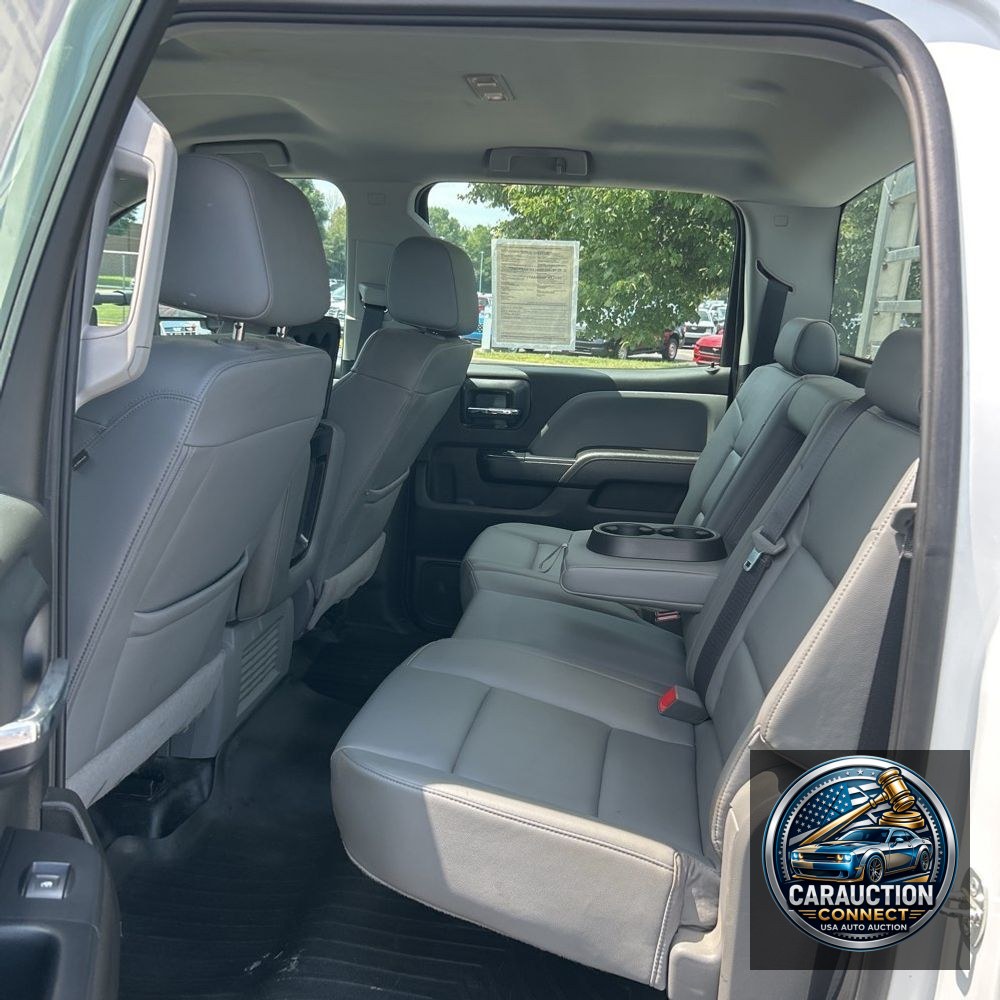 2022 Chevrolet Silverado 4500 W/T