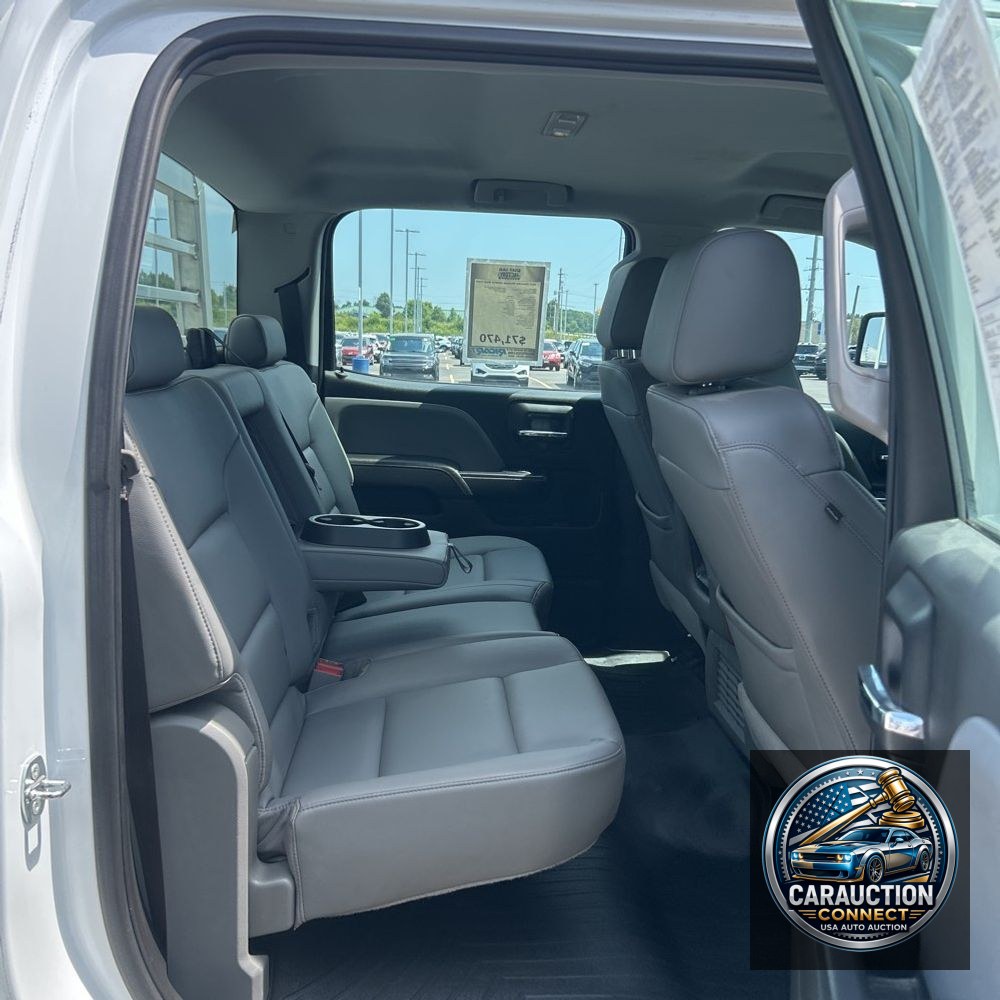 2022 Chevrolet Silverado 4500 W/T