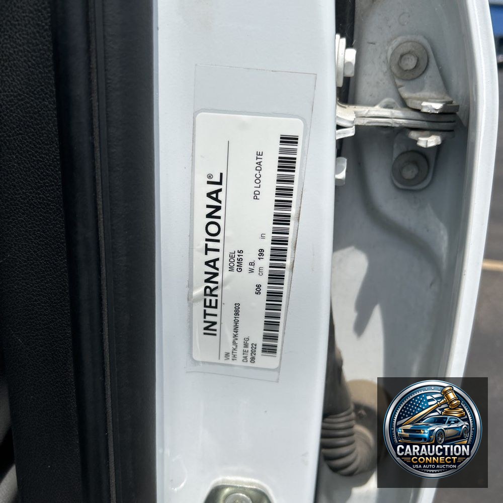 2022 Chevrolet Silverado 4500 W/T