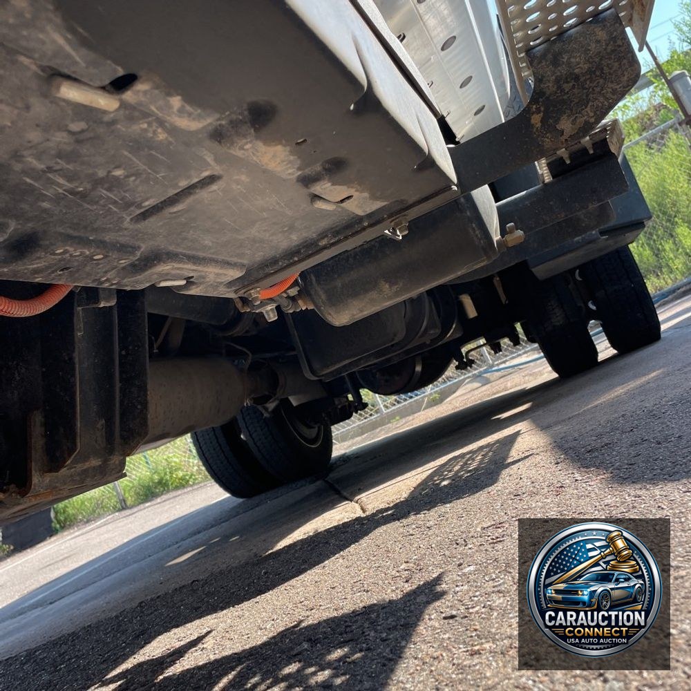 2023 Chevrolet Silverado 4500 LT
