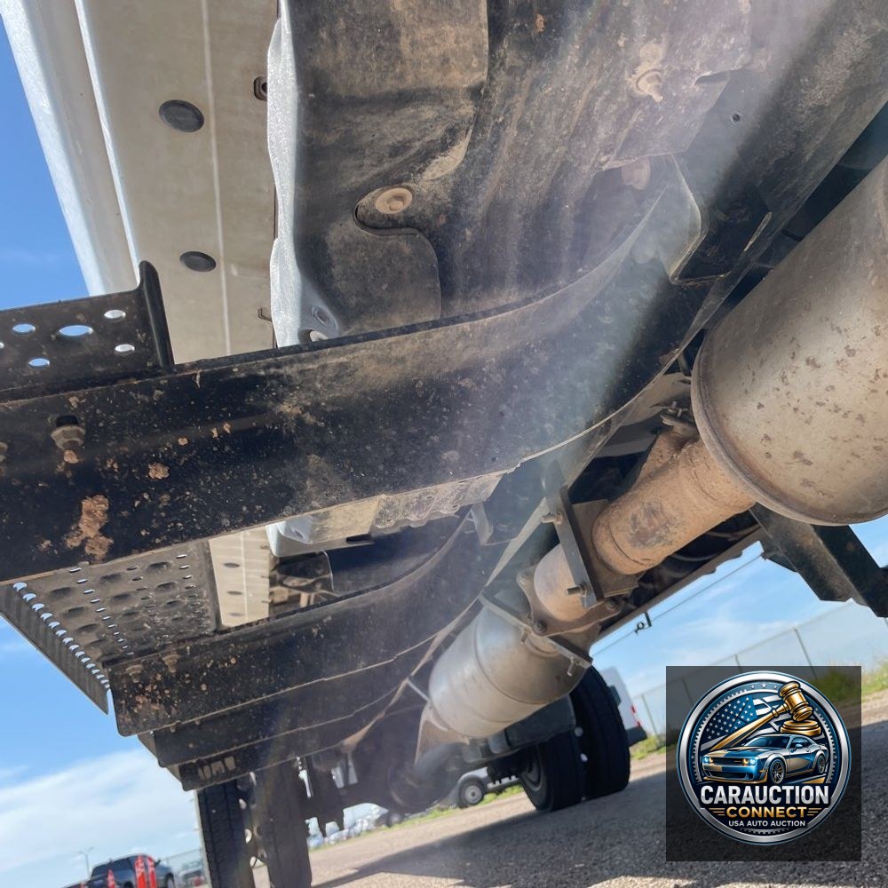 2023 Chevrolet Silverado 5500 W/T