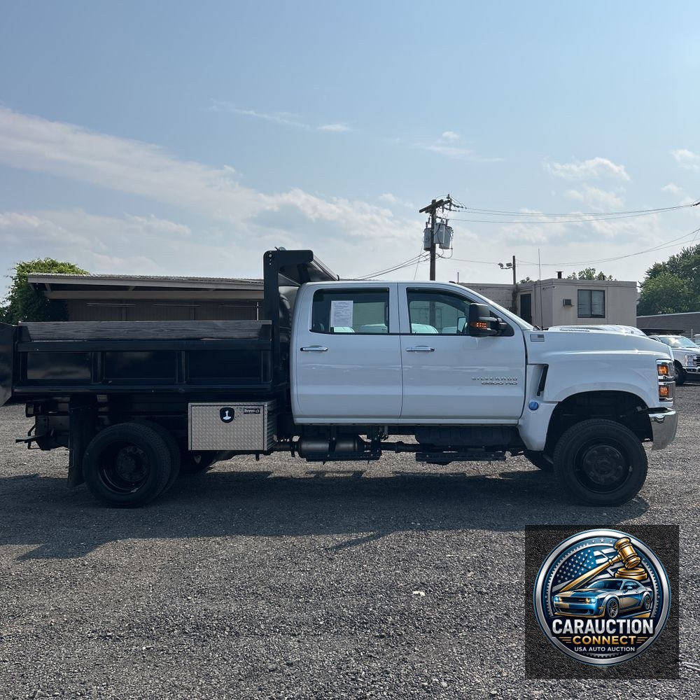 2021 Chevrolet Silverado 4500 W/T