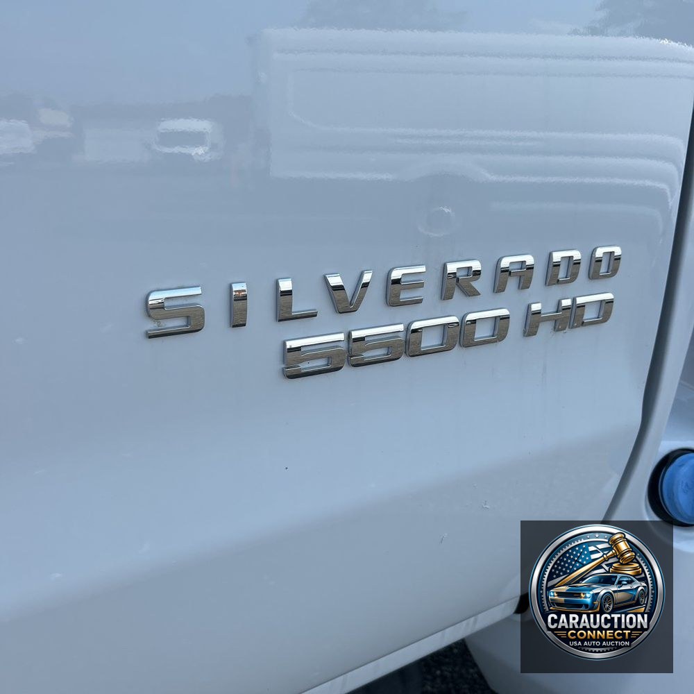 2021 Chevrolet Silverado 4500 W/T