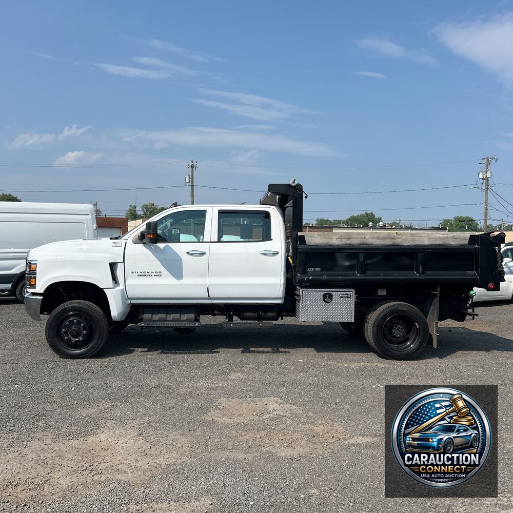 2021 Chevrolet Silverado 4500 W/T