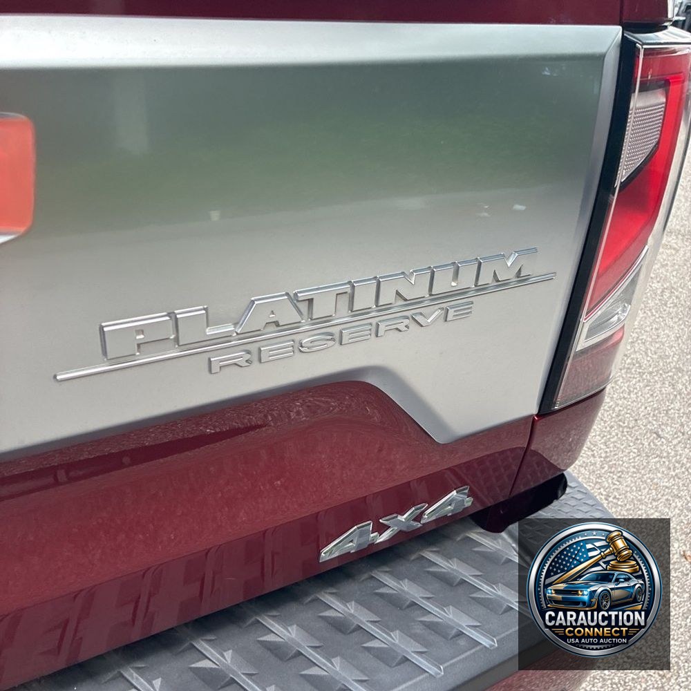2023 Nissan Titan Platinum