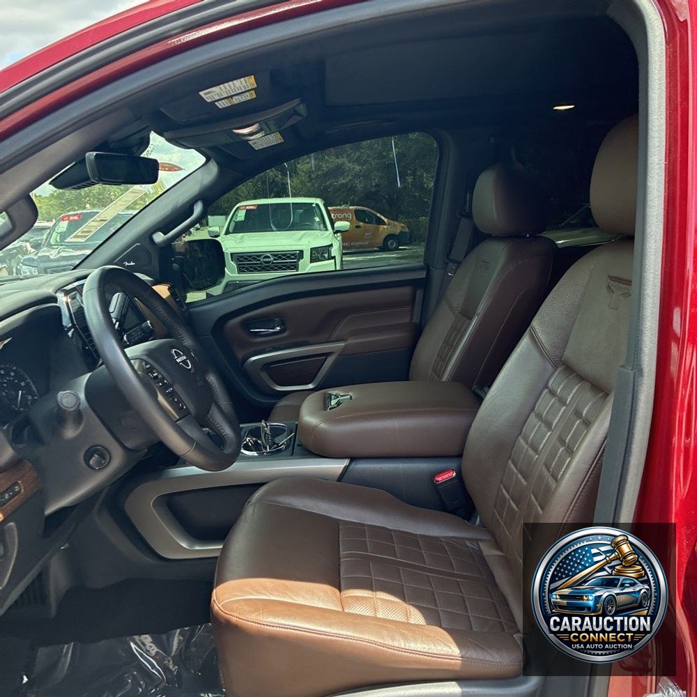 2023 Nissan Titan Platinum