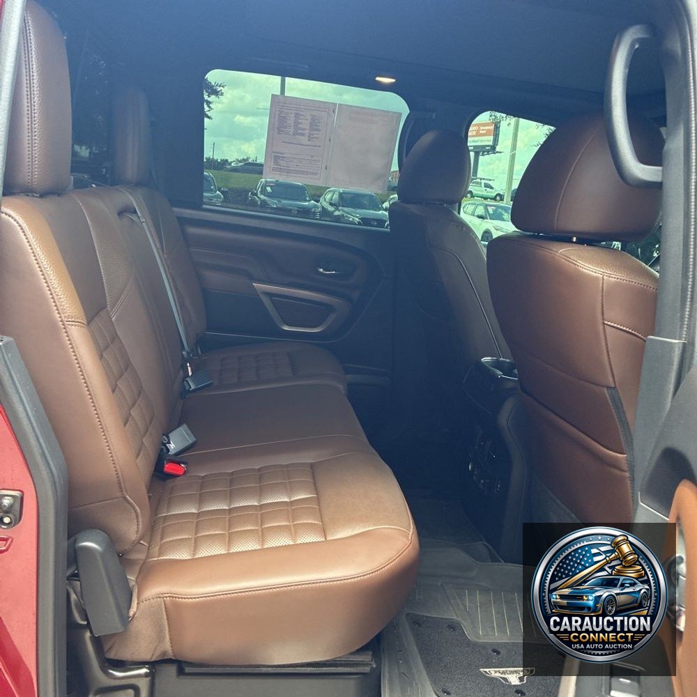 2023 Nissan Titan Platinum
