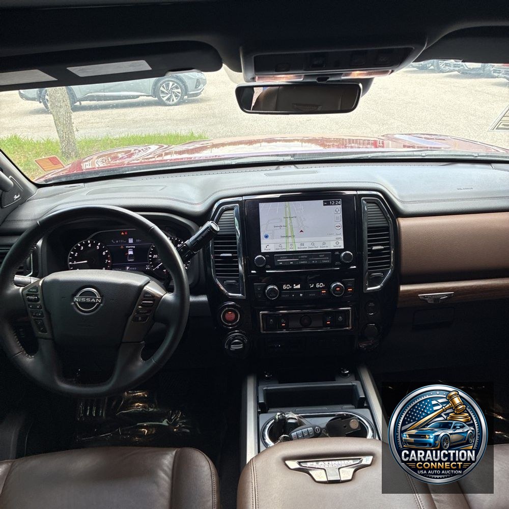 2023 Nissan Titan Platinum