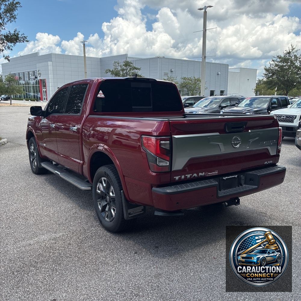 2023 Nissan Titan Platinum
