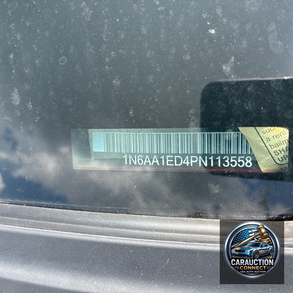 2023 Nissan Titan Platinum