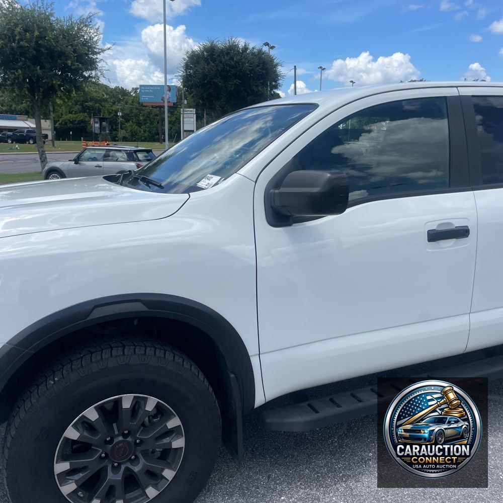 2024 Nissan Titan PRO-4X